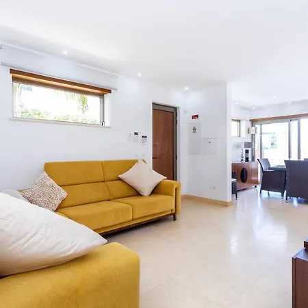 Coolhouses Burgau, Casa Da Adrica, 4 Bed Contemporary & Pool Vila *