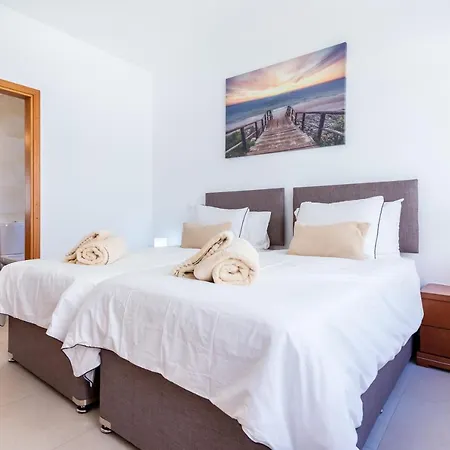 Coolhouses Burgau, Casa Da Adrica, 4 Bed Contemporary & Pool Vila